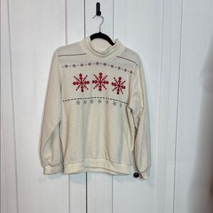 Vintage Cream Snowflake Sweater - Christmas sweater medium - fleeced material